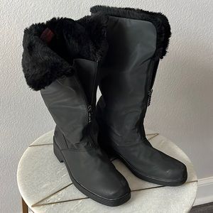 Totes Cynthia Winter Waterproof Snow Boots Women's Front Zip Up  Black size 7
